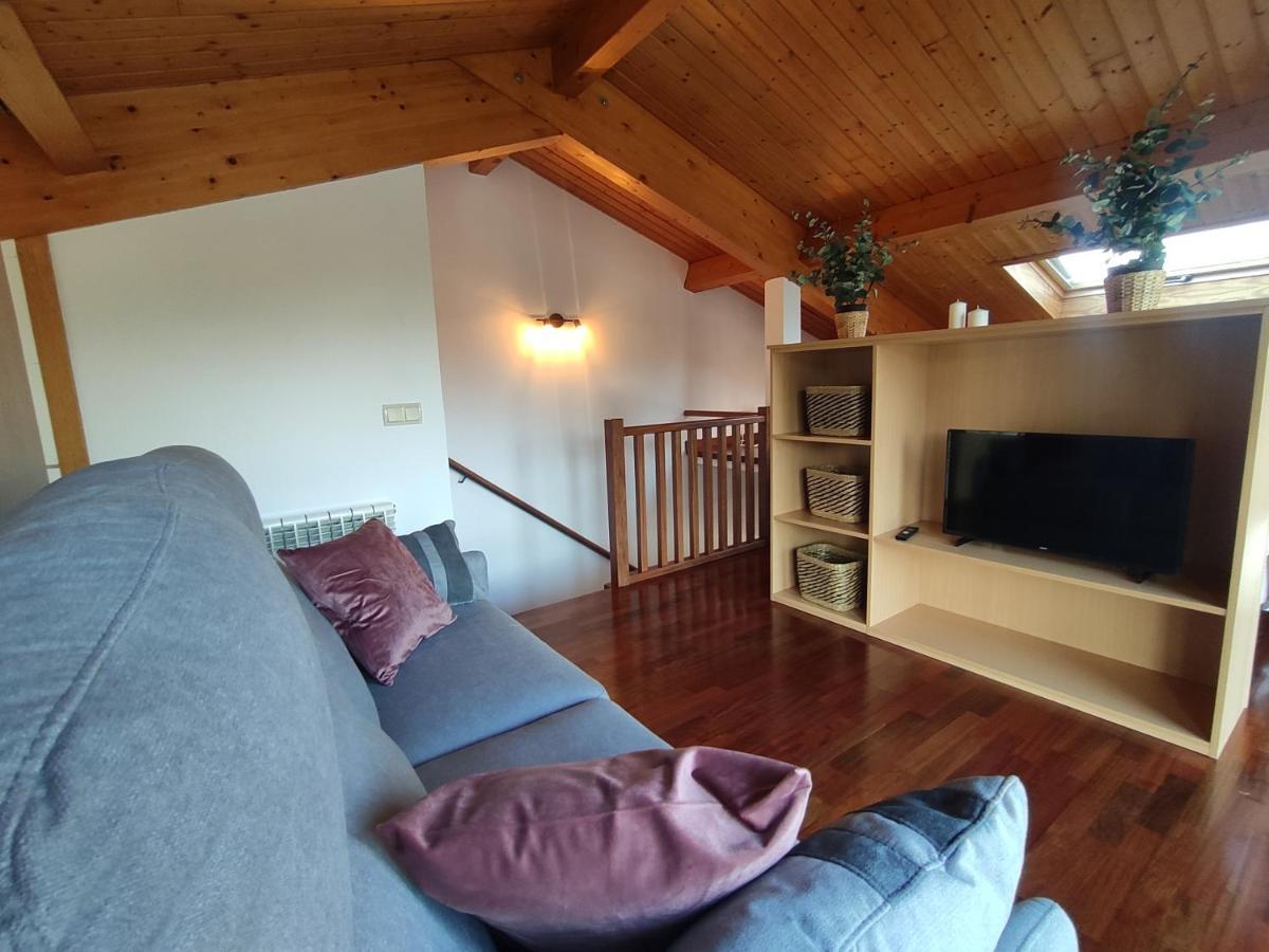 Allotjaments Paratge Fabas Apartment